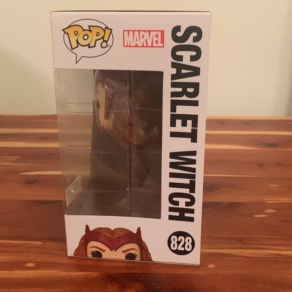 Funko Scarlet Witch (Levitating) - Picture 4 of 7